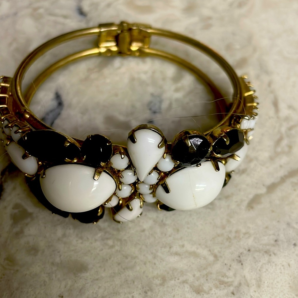 Vintage Julian D E Clamper Bracelet like new